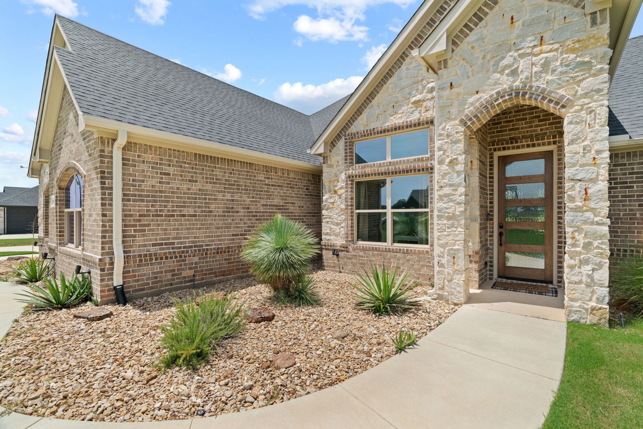 1030 Alex Drive Springtown TX 76082