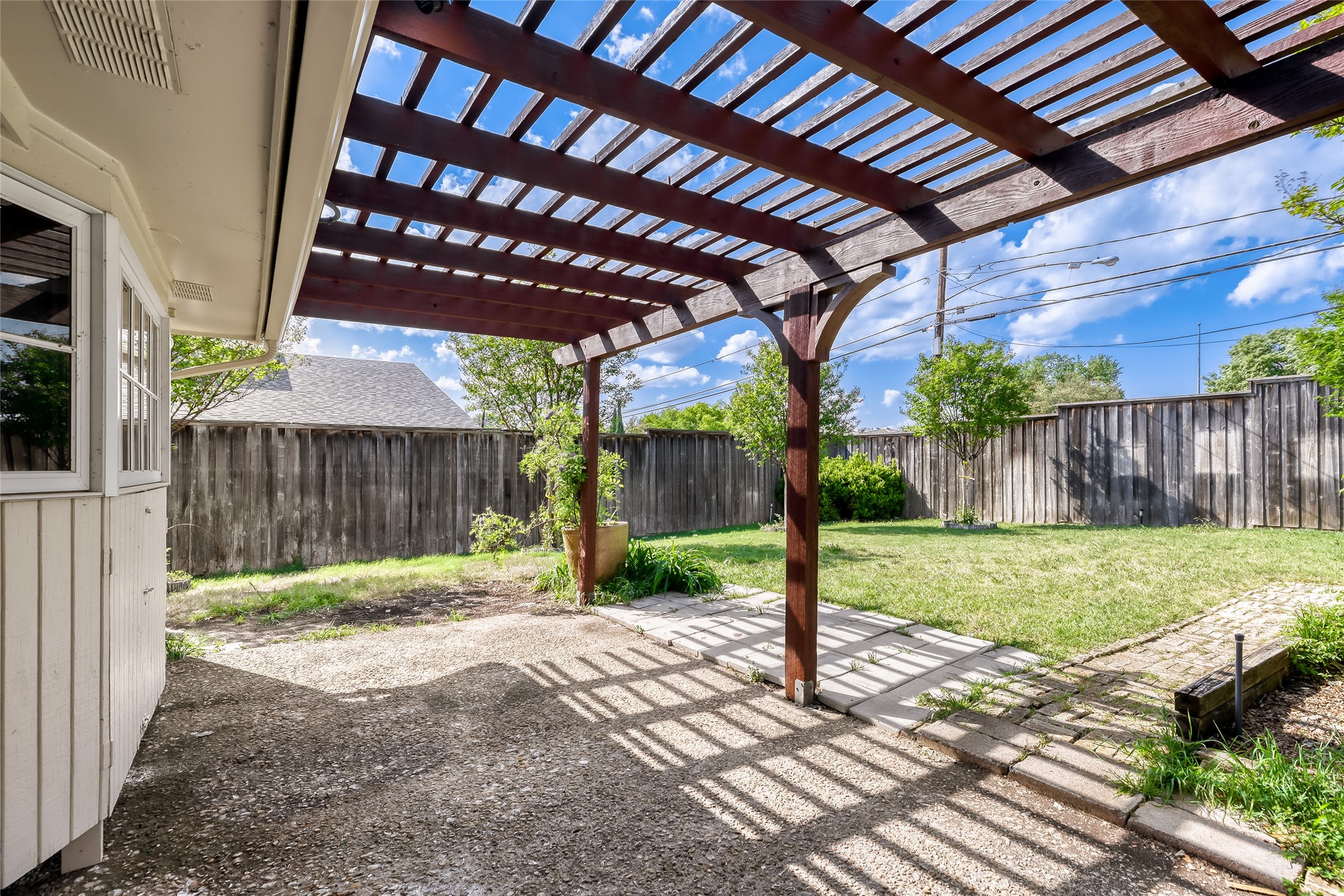6639 Winterwood Lane Dallas TX 75248
