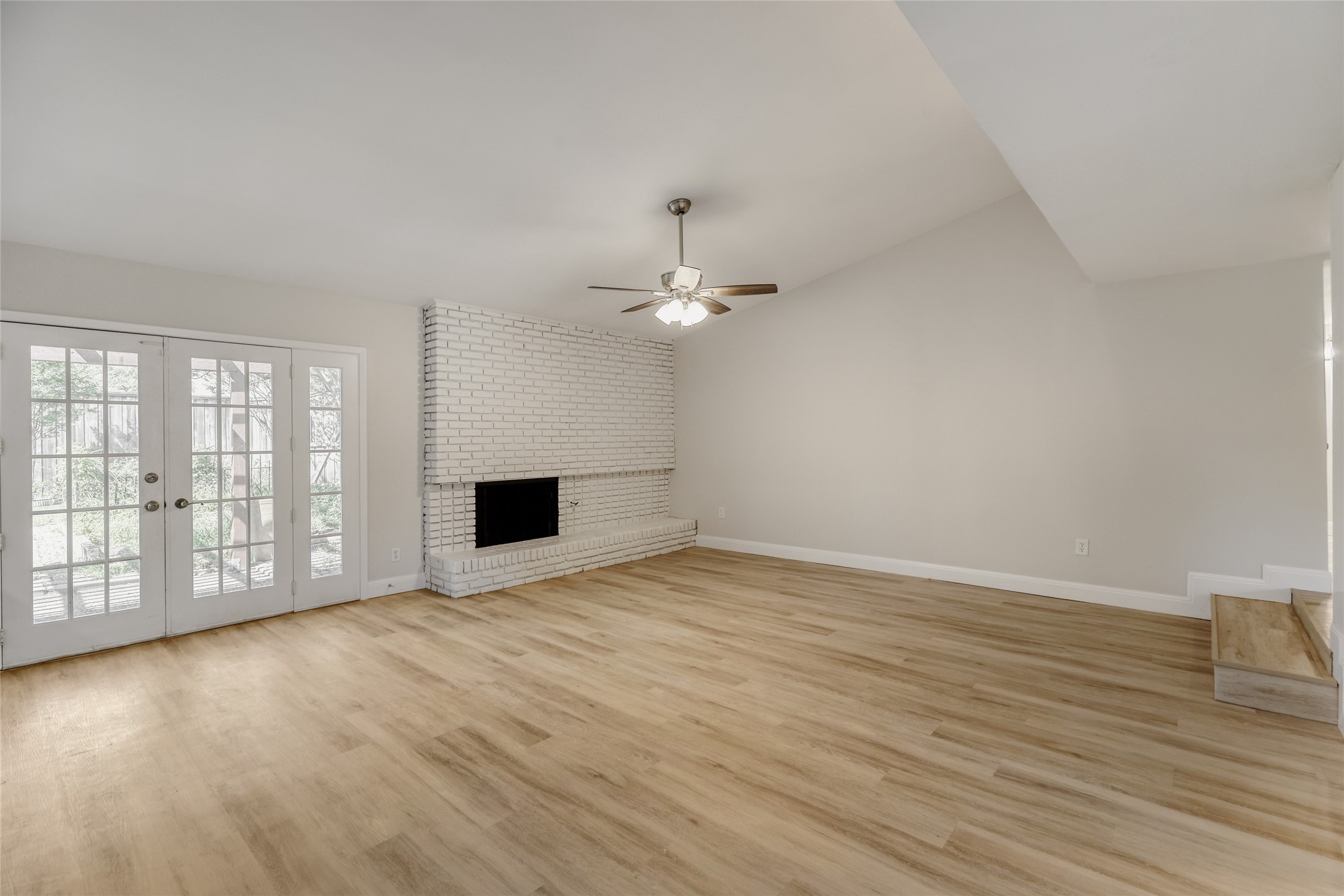 6639 Winterwood Lane Dallas TX 75248