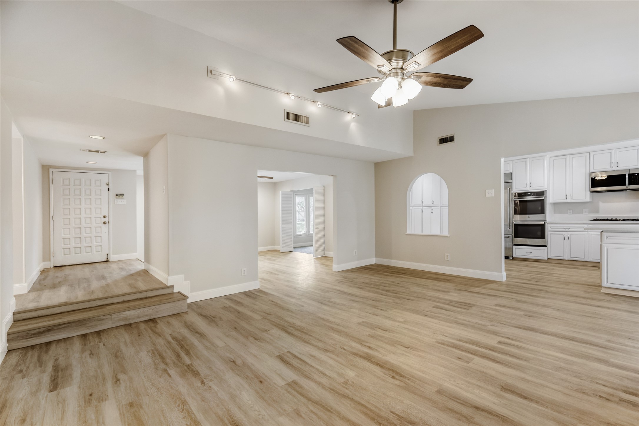 6639 Winterwood Lane Dallas TX 75248