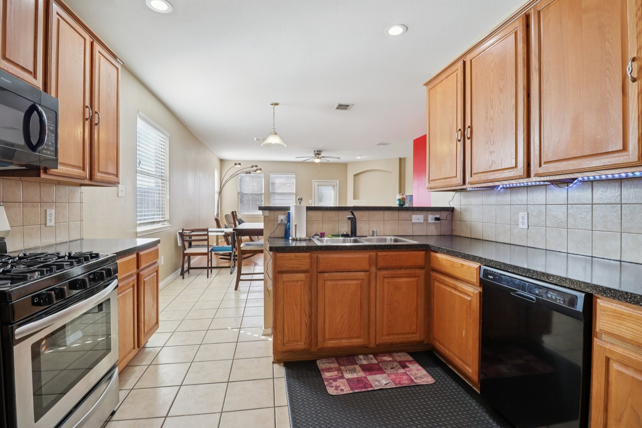 4619 Southampton Boulevard Garland TX 75043