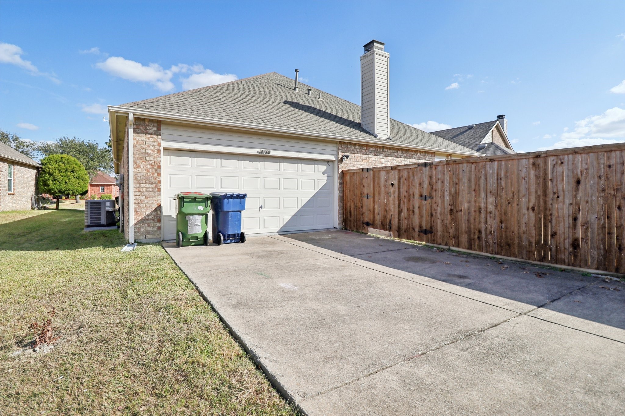 4619 Southampton Boulevard Garland TX 75043