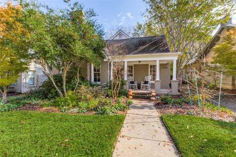 1026 N Winnetka Avenue Dallas TX 75208