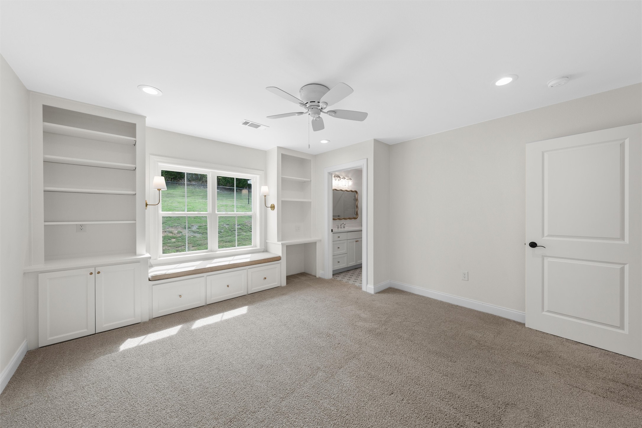 310 Rabbit Hill Lorena TX 76655