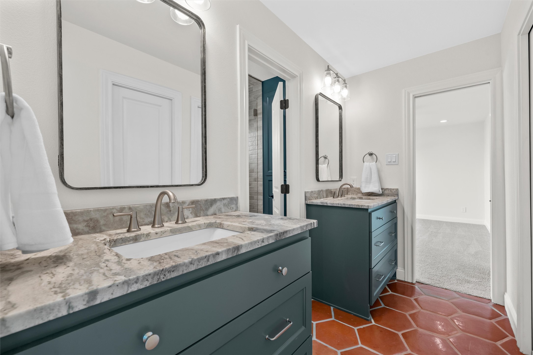 310 Rabbit Hill Lorena TX 76655