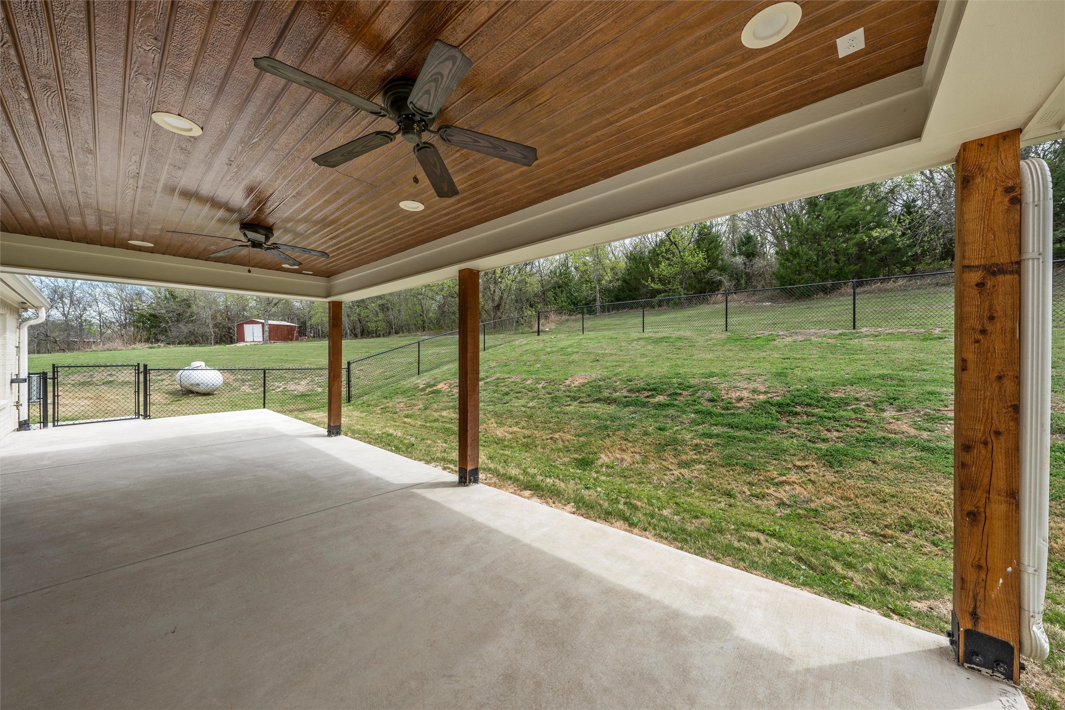 310 Rabbit Hill Lorena TX 76655