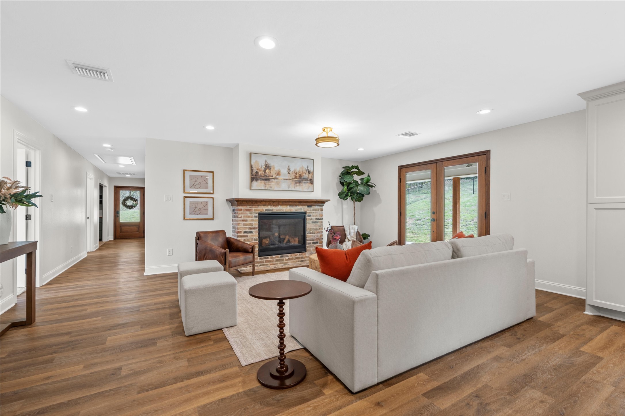 310 Rabbit Hill Lorena TX 76655