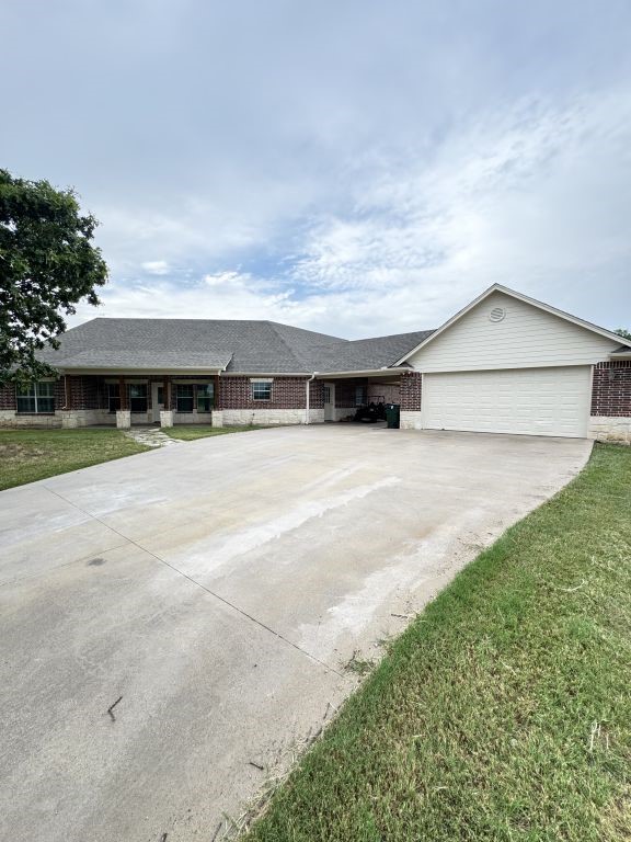 153 Twin Springs Ranch Lane Weatherford TX 76087