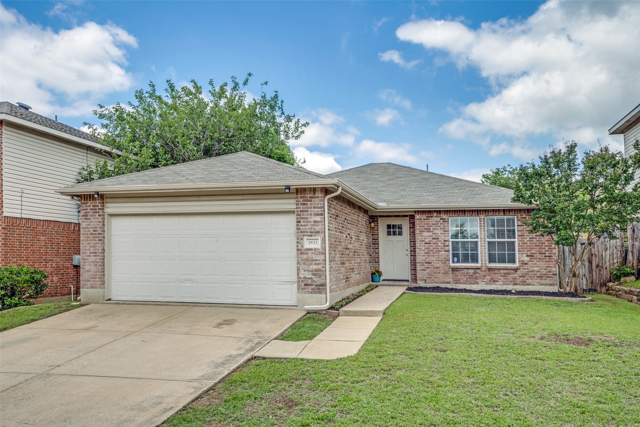 1833 Diamond Lake Trail Fort Worth TX 76247