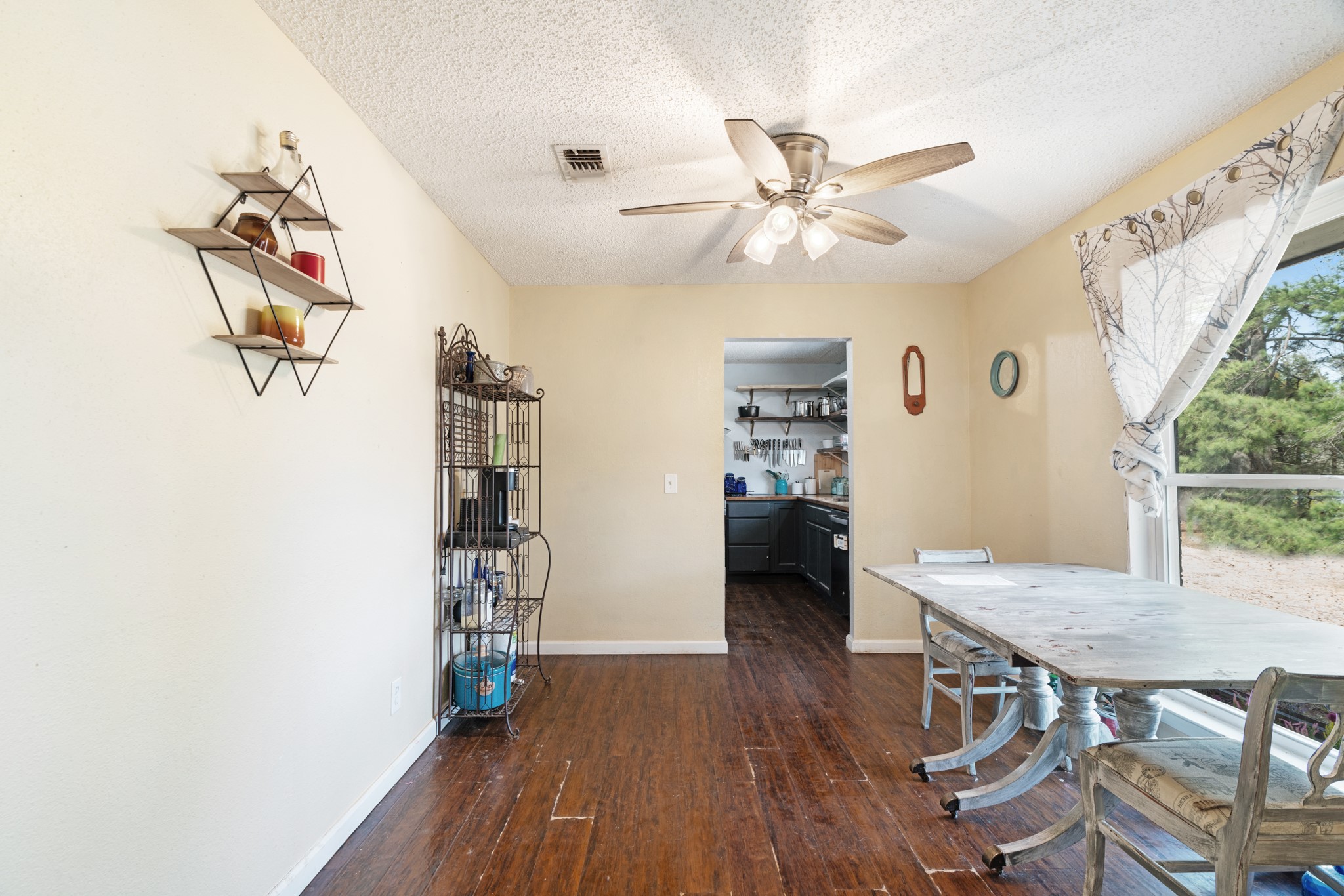247 County Road 45480 Paris TX 75462