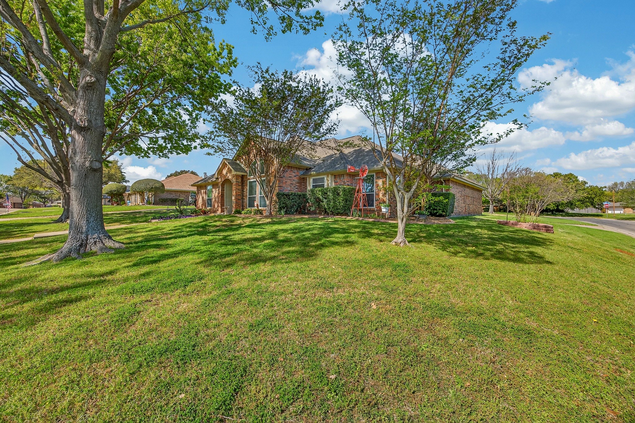 301 Raintree Drive Highland Village TX 75077