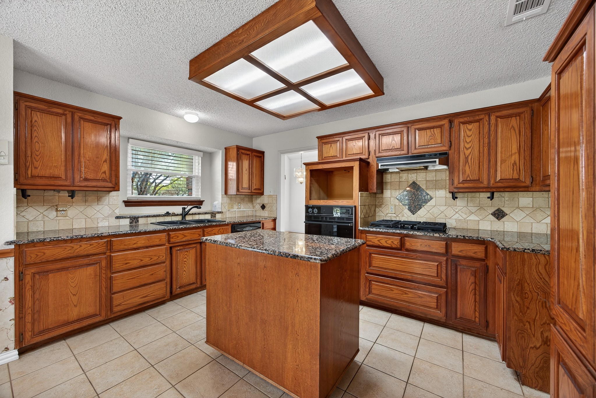 301 Raintree Drive Highland Village TX 75077
