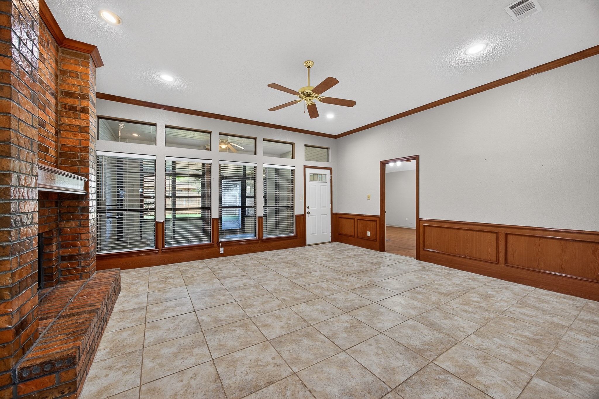 301 Raintree Drive Highland Village TX 75077