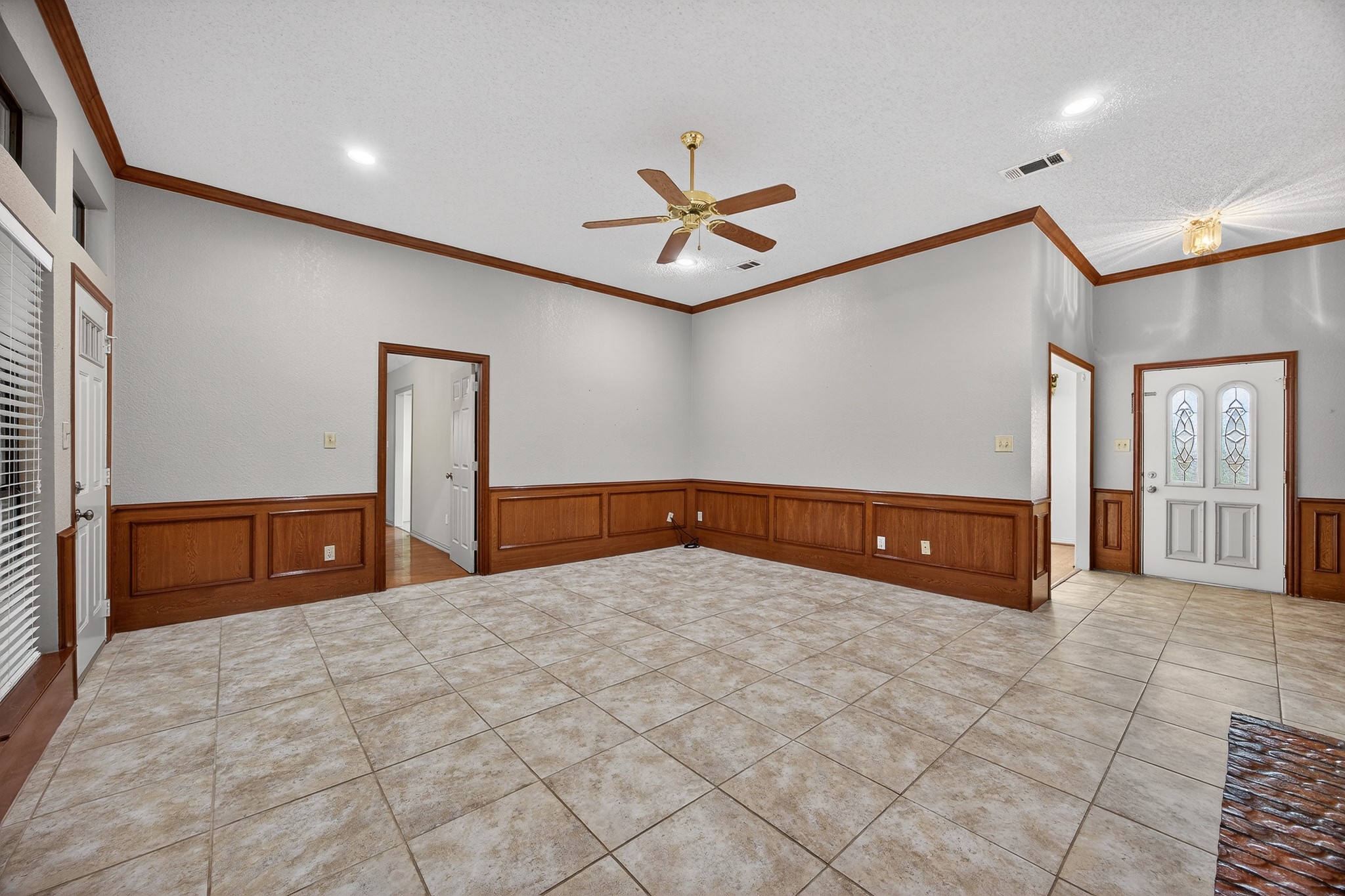 301 Raintree Drive Highland Village TX 75077