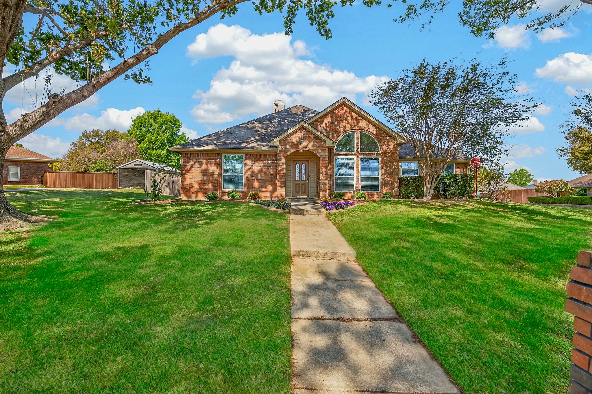 301 Raintree Drive Highland Village TX 75077