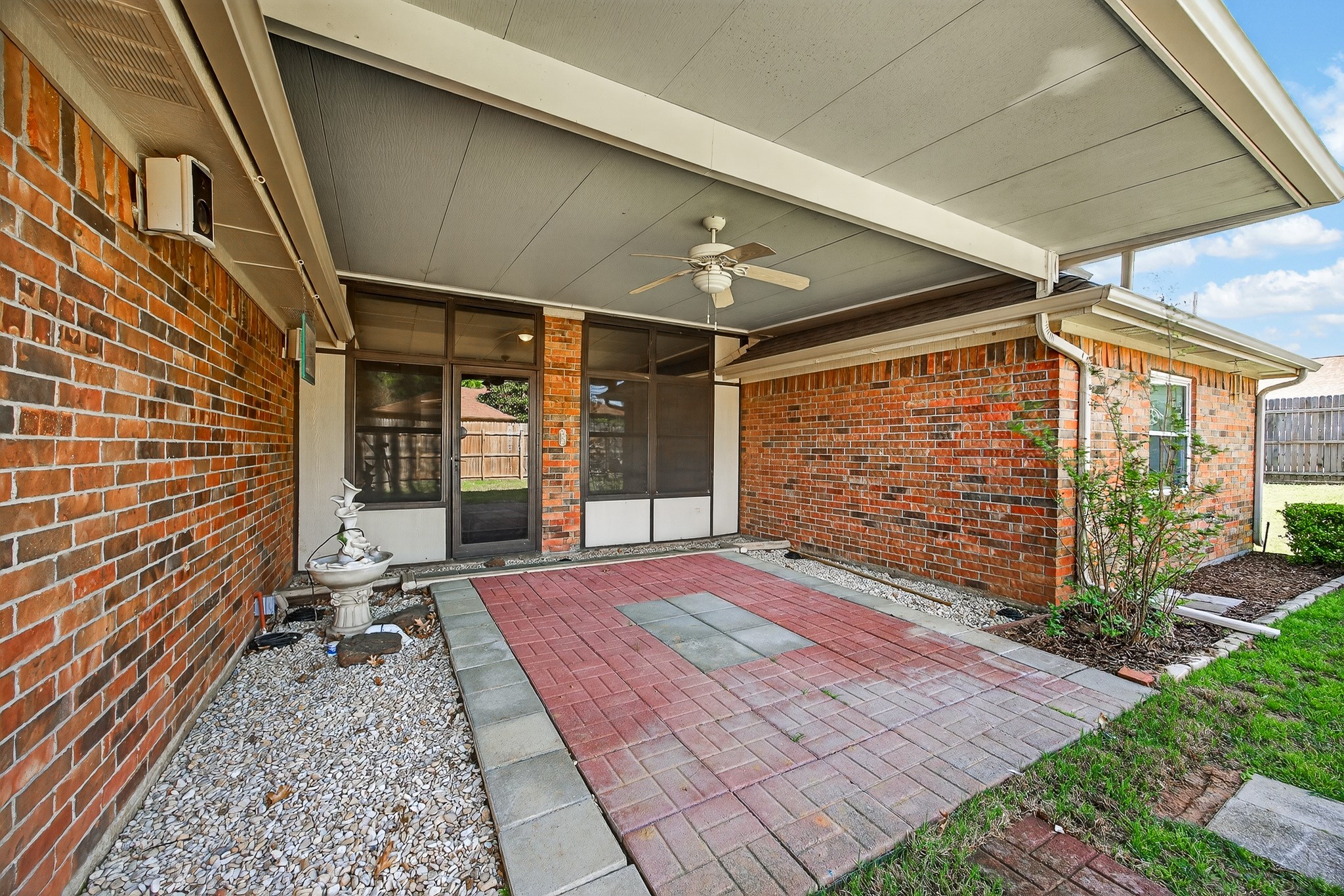 301 Raintree Drive Highland Village TX 75077