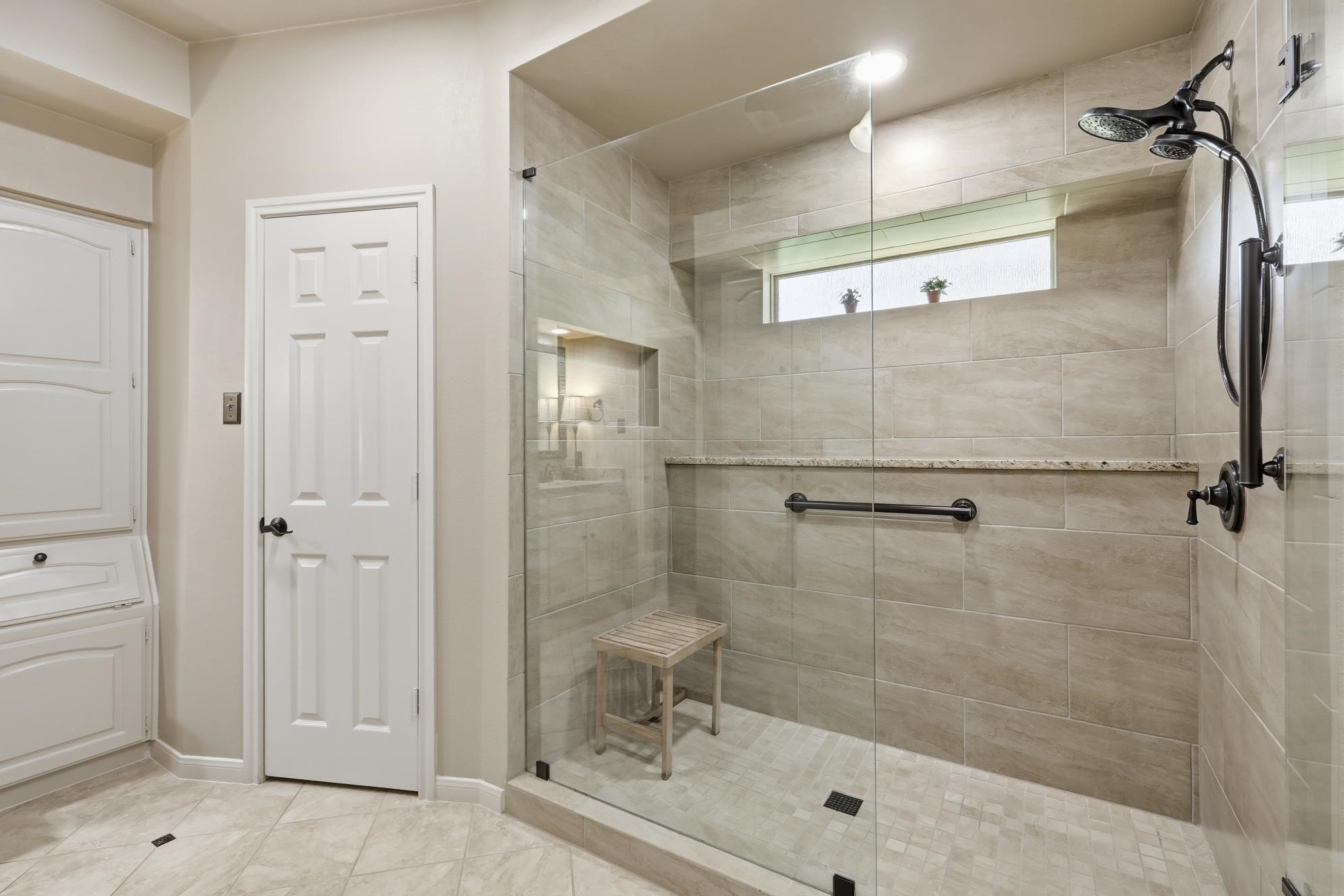325 Marseille Drive Hurst TX 76054