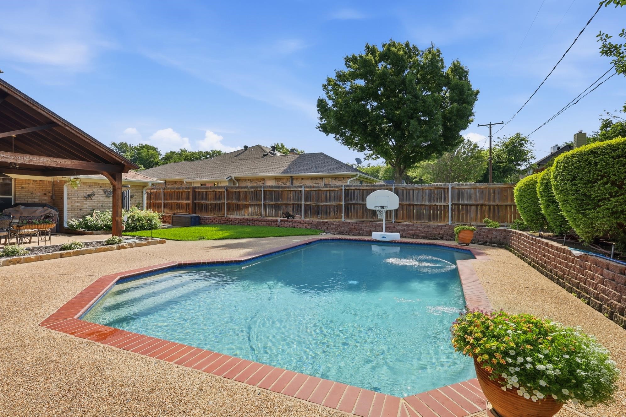 325 Marseille Drive Hurst TX 76054