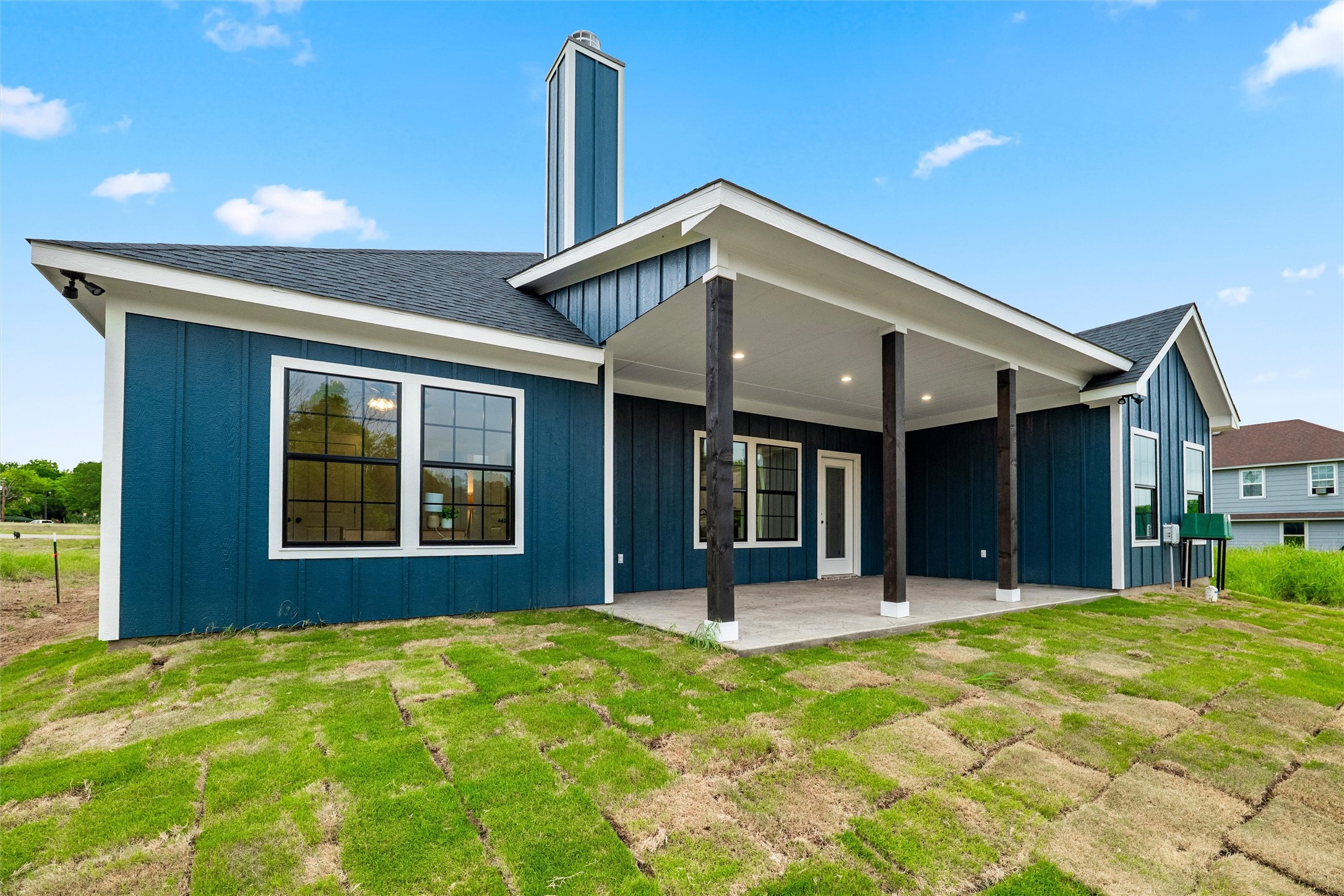 5808 W Virginia Trail Granbury TX 76048