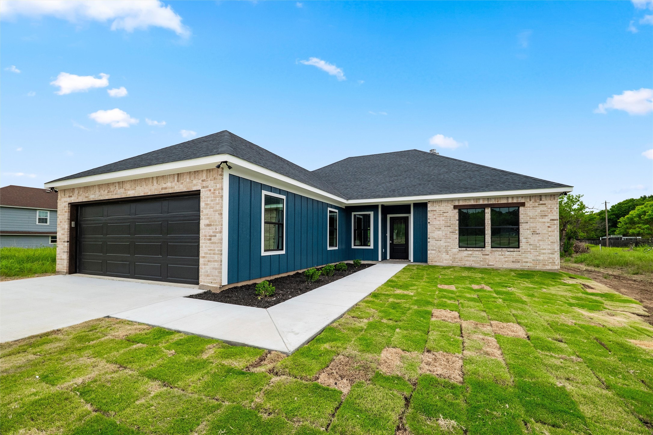 5808 W Virginia Trail Granbury TX 76048