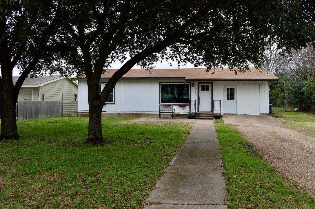 457 S 1st Street Hewitt TX 76643