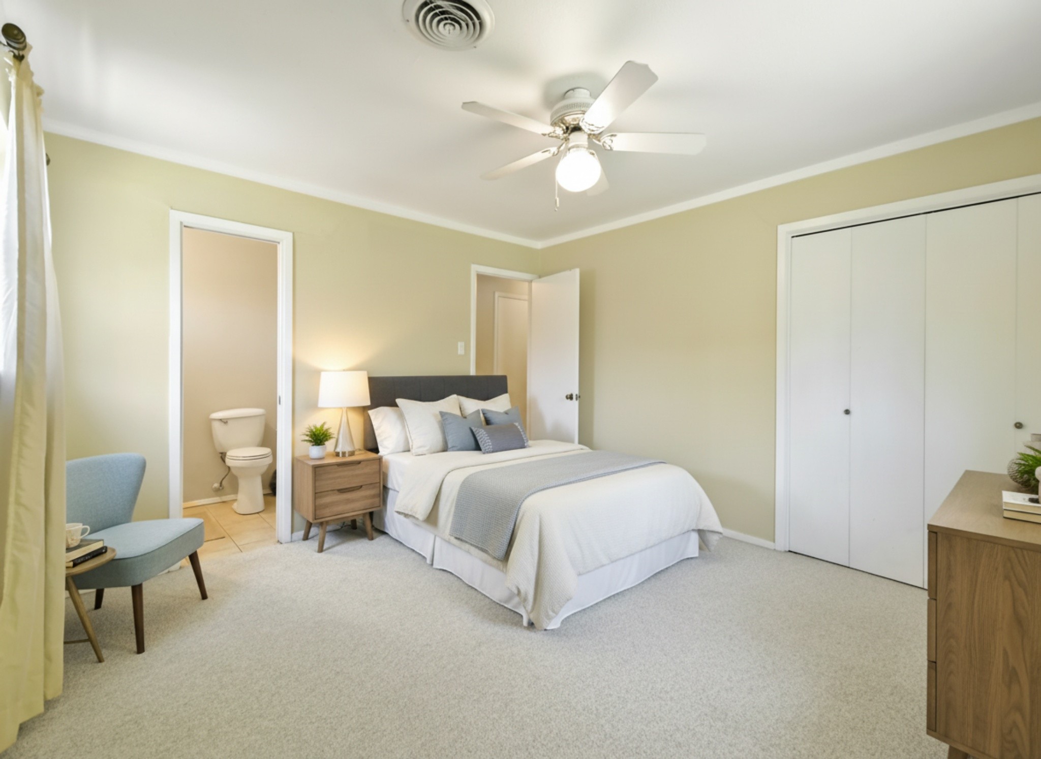 2005 Maplewood Drive Gainesville TX 76240