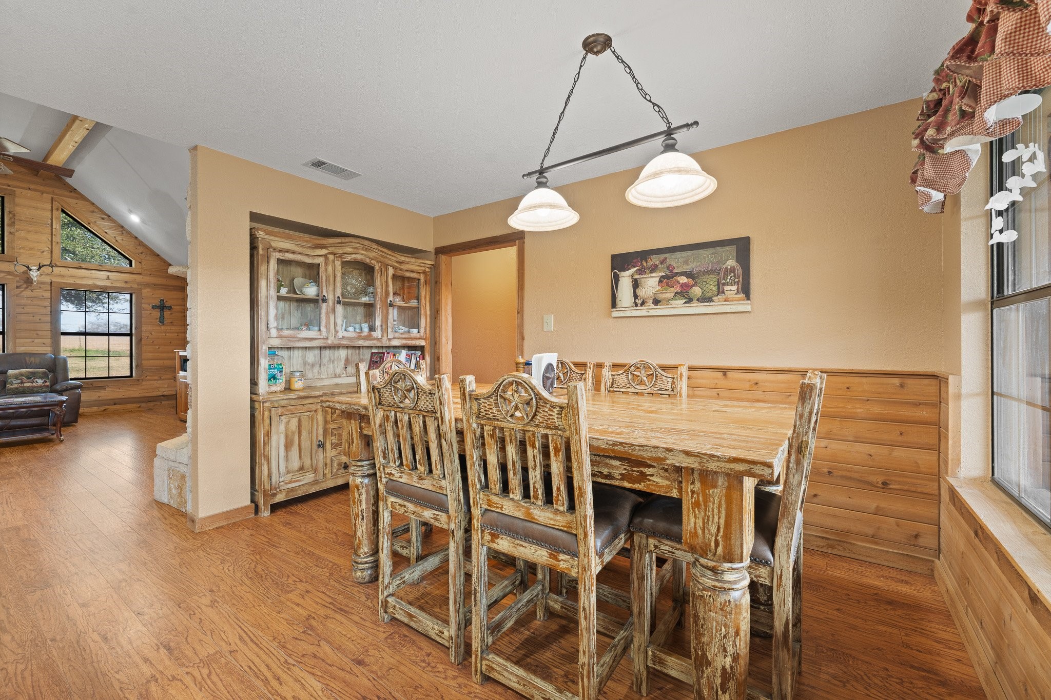 1366 Hcr 1414 Covington TX 76636