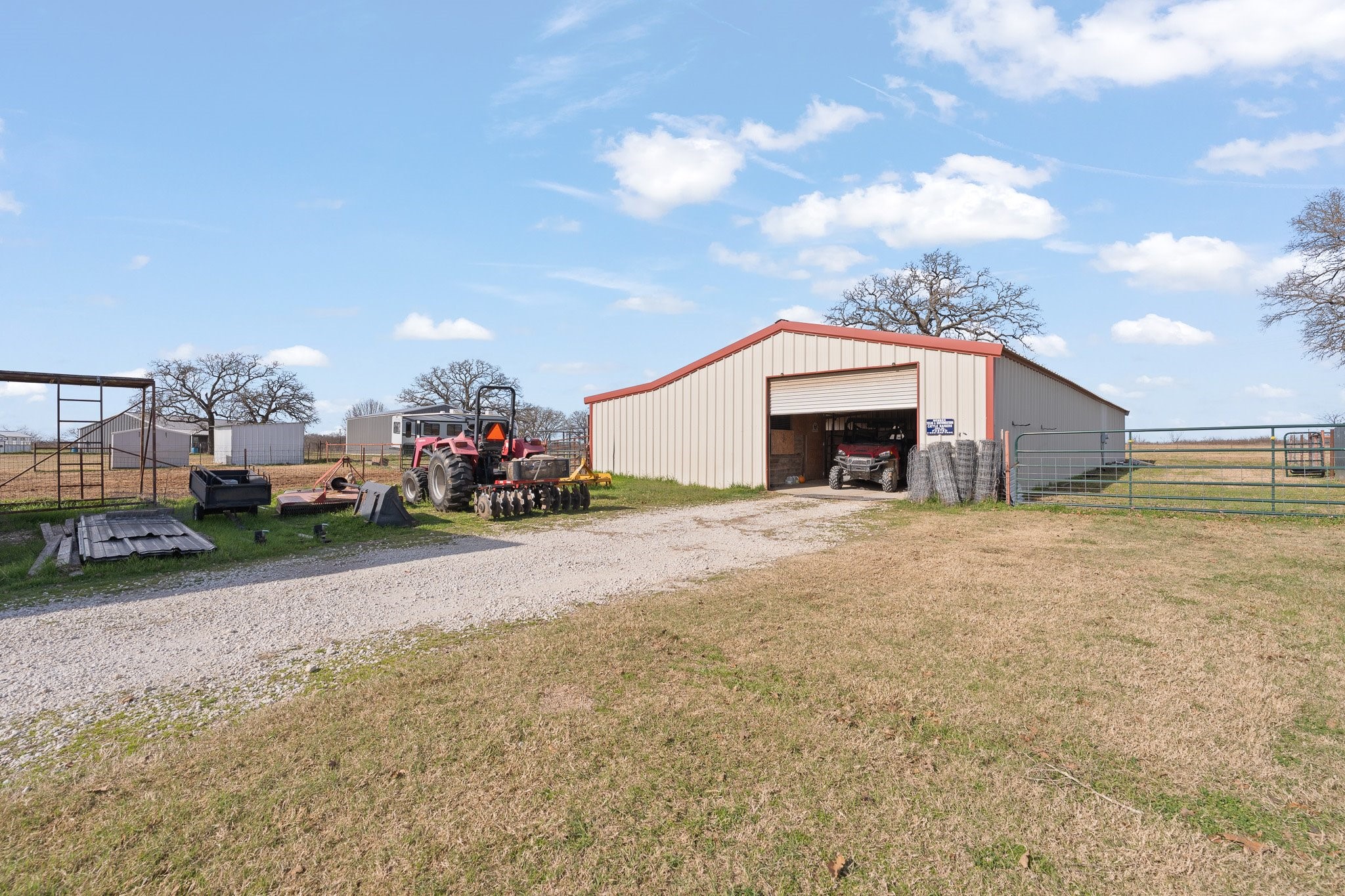 1366 Hcr 1414 Covington TX 76636