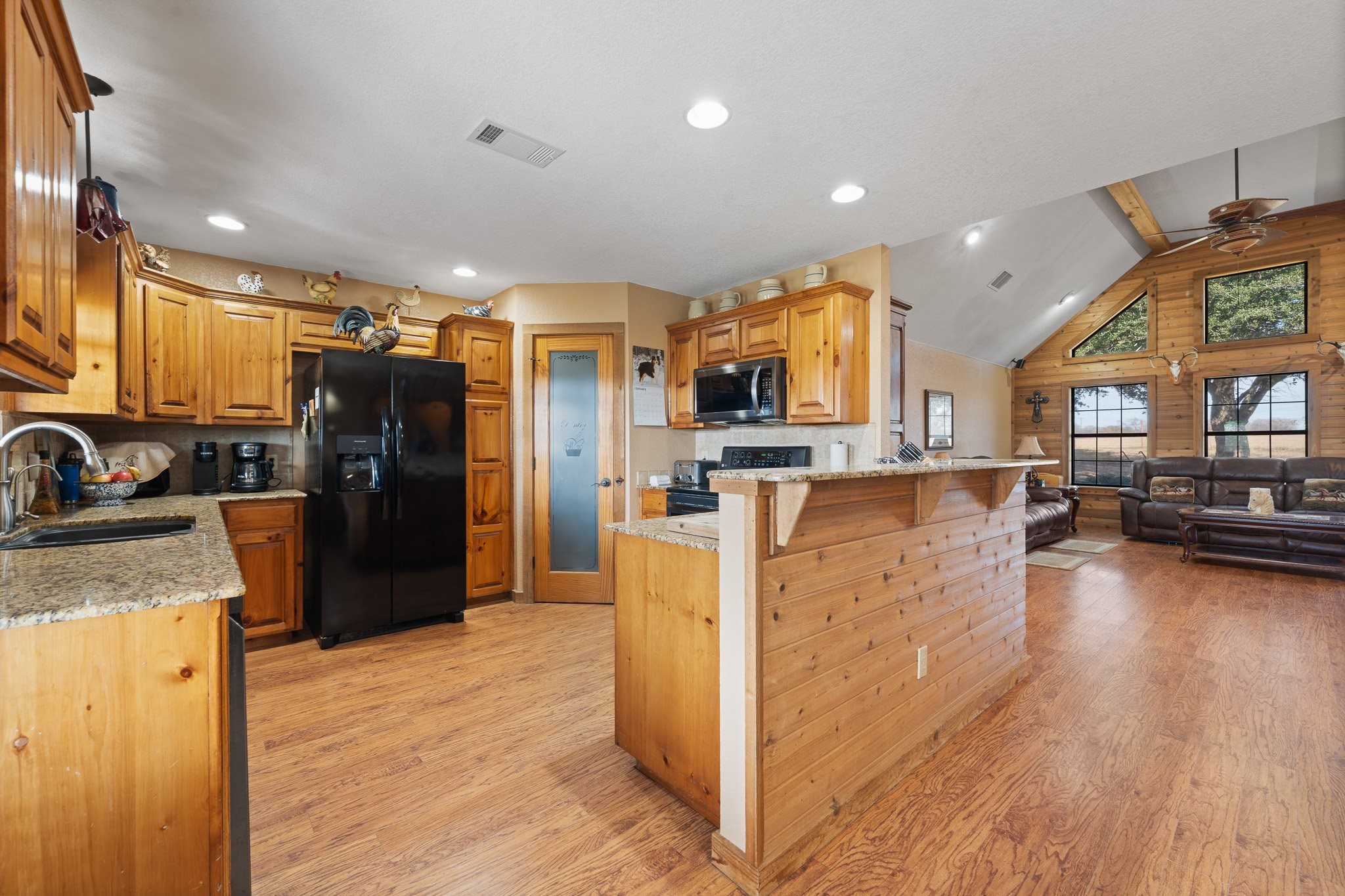 1366 Hcr 1414 Covington TX 76636