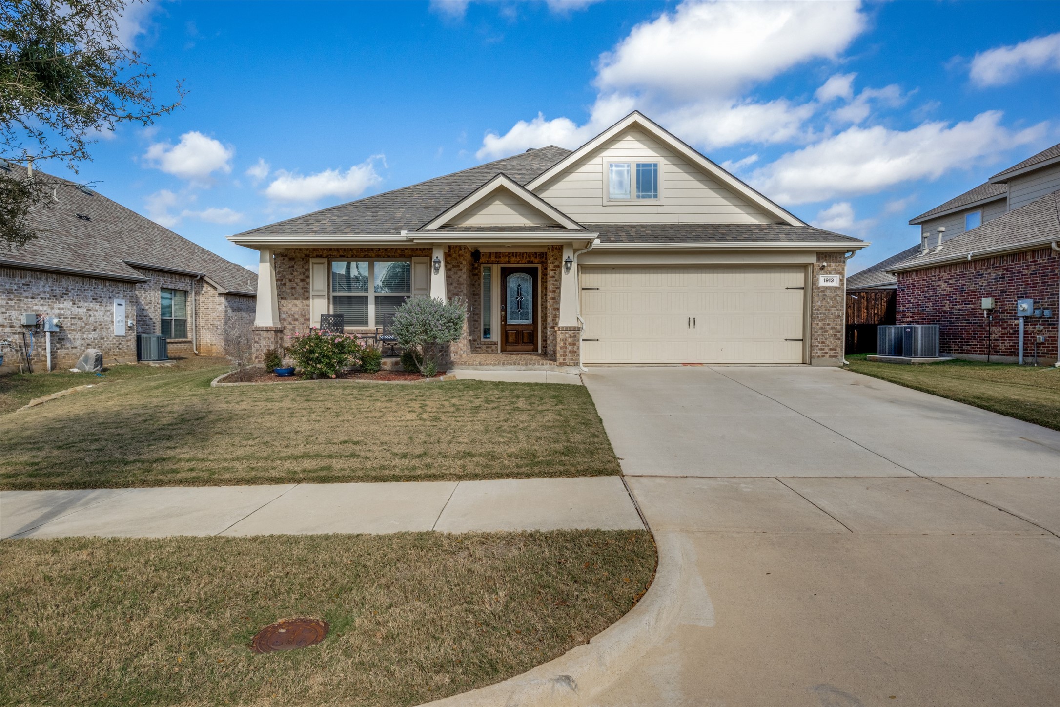 1913 Pavilion Lane Denton TX 76210