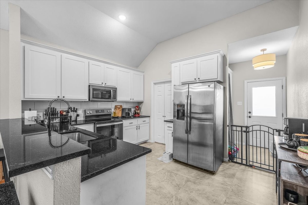 5630 Mesa Loop Granbury TX 76048