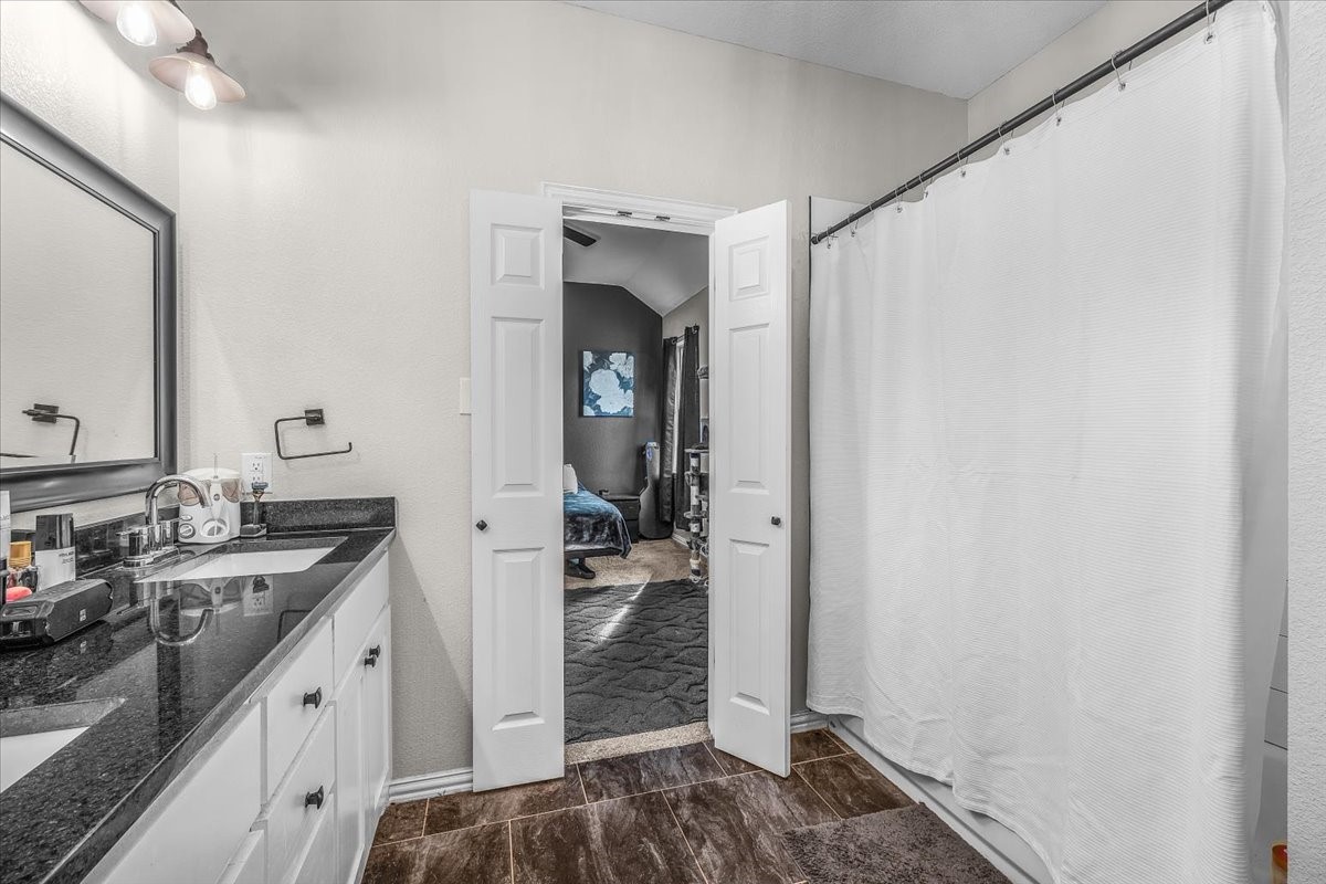 5630 Mesa Loop Granbury TX 76048
