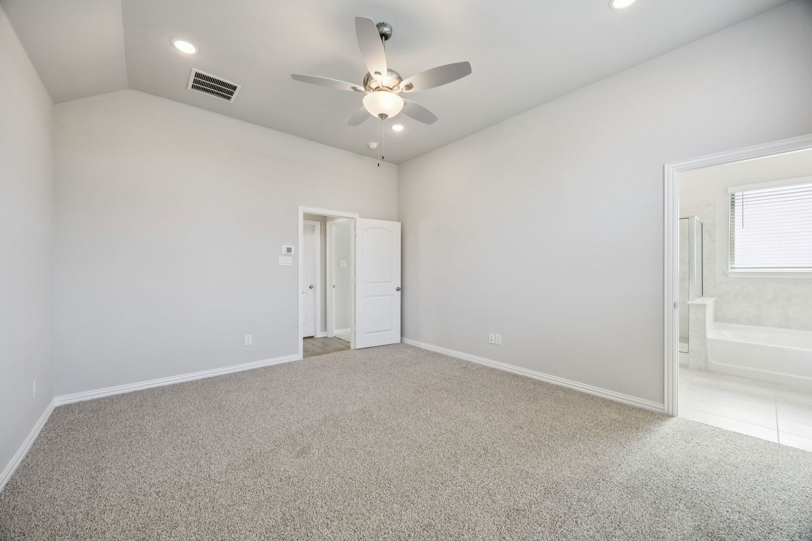 2109 Hazel Lily Mesquite TX 75181