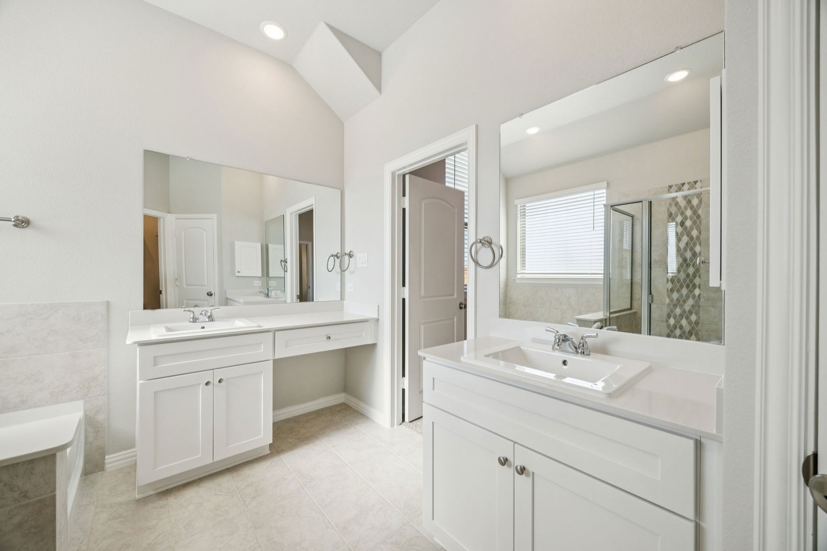 2109 Hazel Lily Mesquite TX 75181