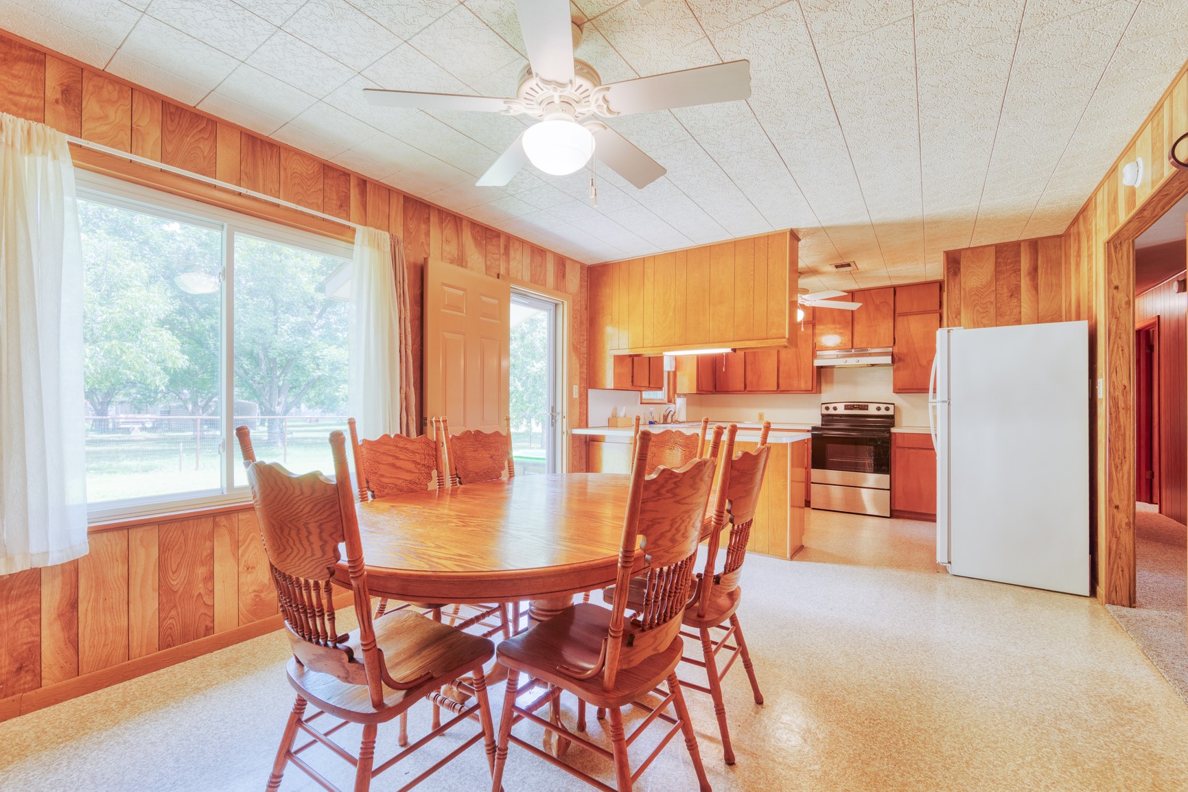 308 W White Street Pilot Point TX 76258