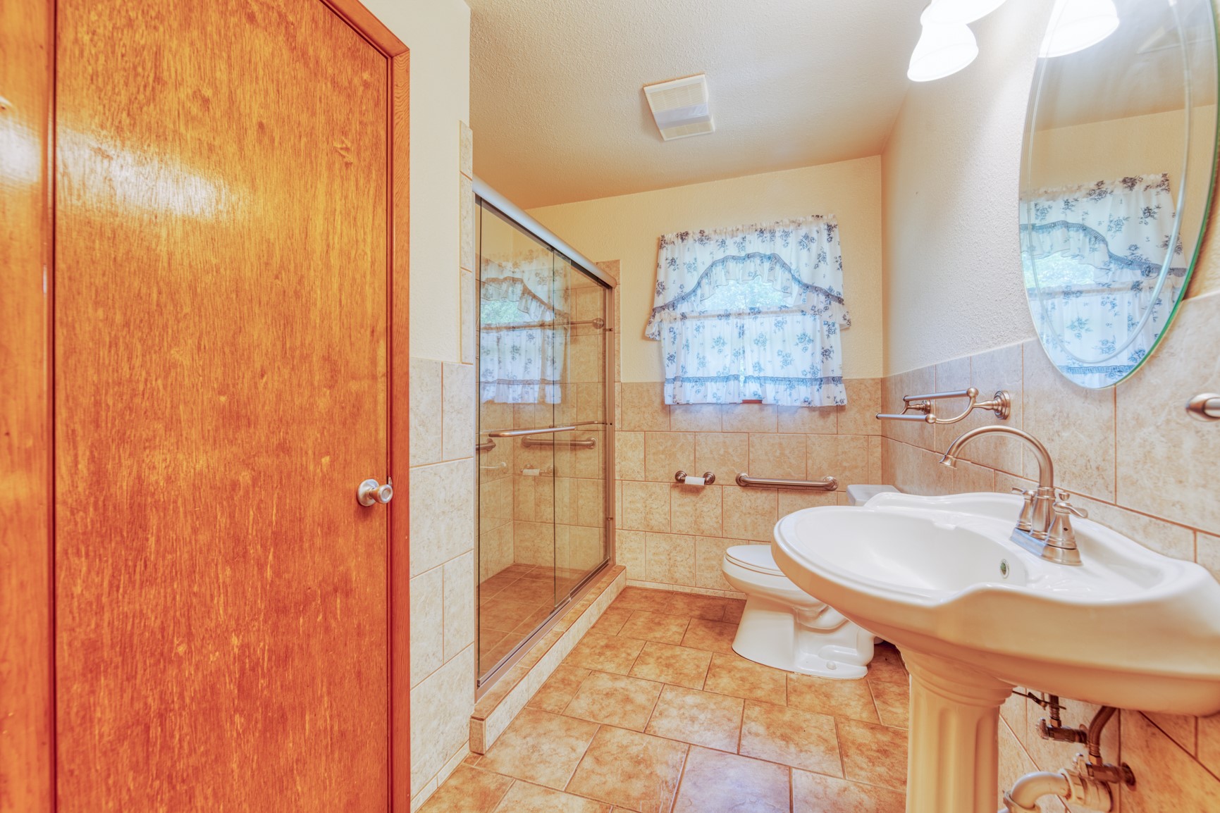 308 W White Street Pilot Point TX 76258