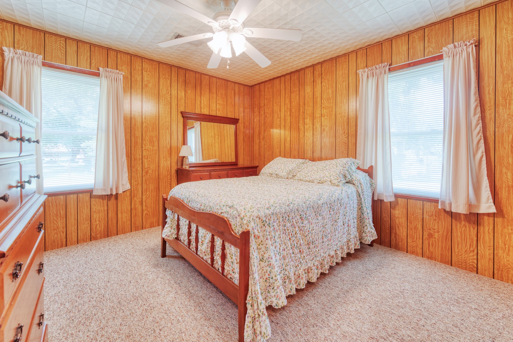 308 W White Street Pilot Point TX 76258