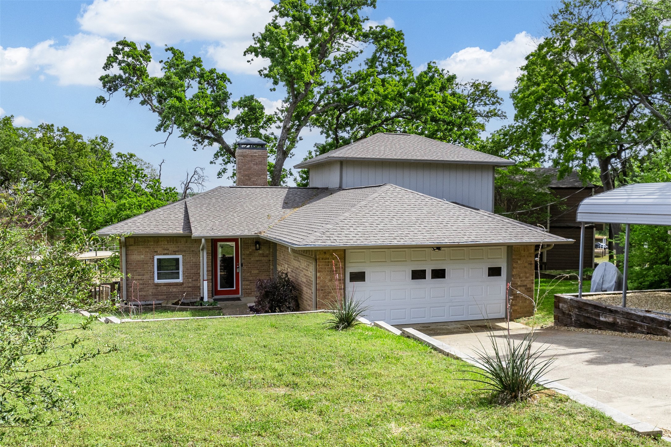 316 Oak Lane Tool TX 75143