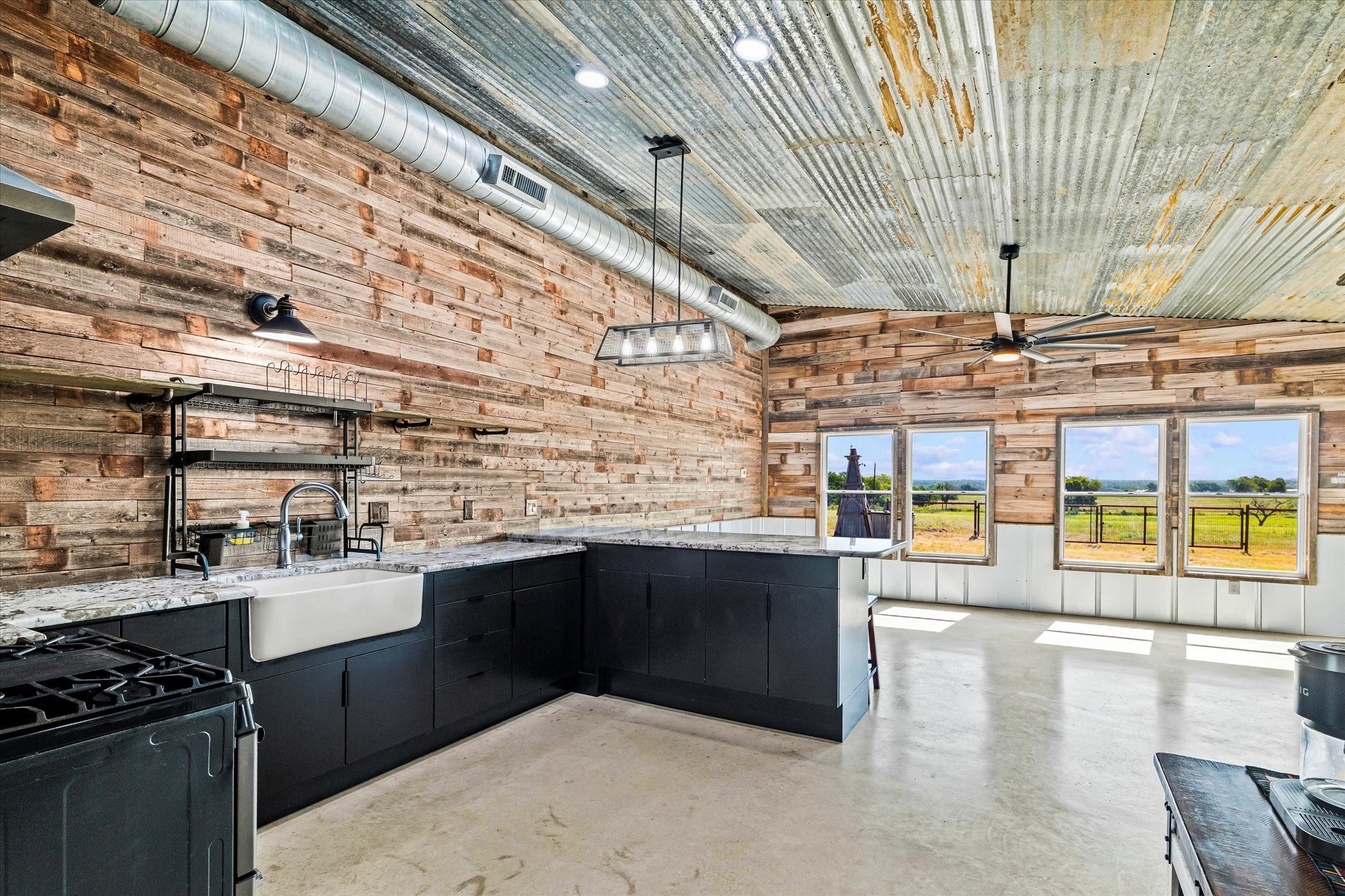 139 County Road 2156 Gainesville TX 76240