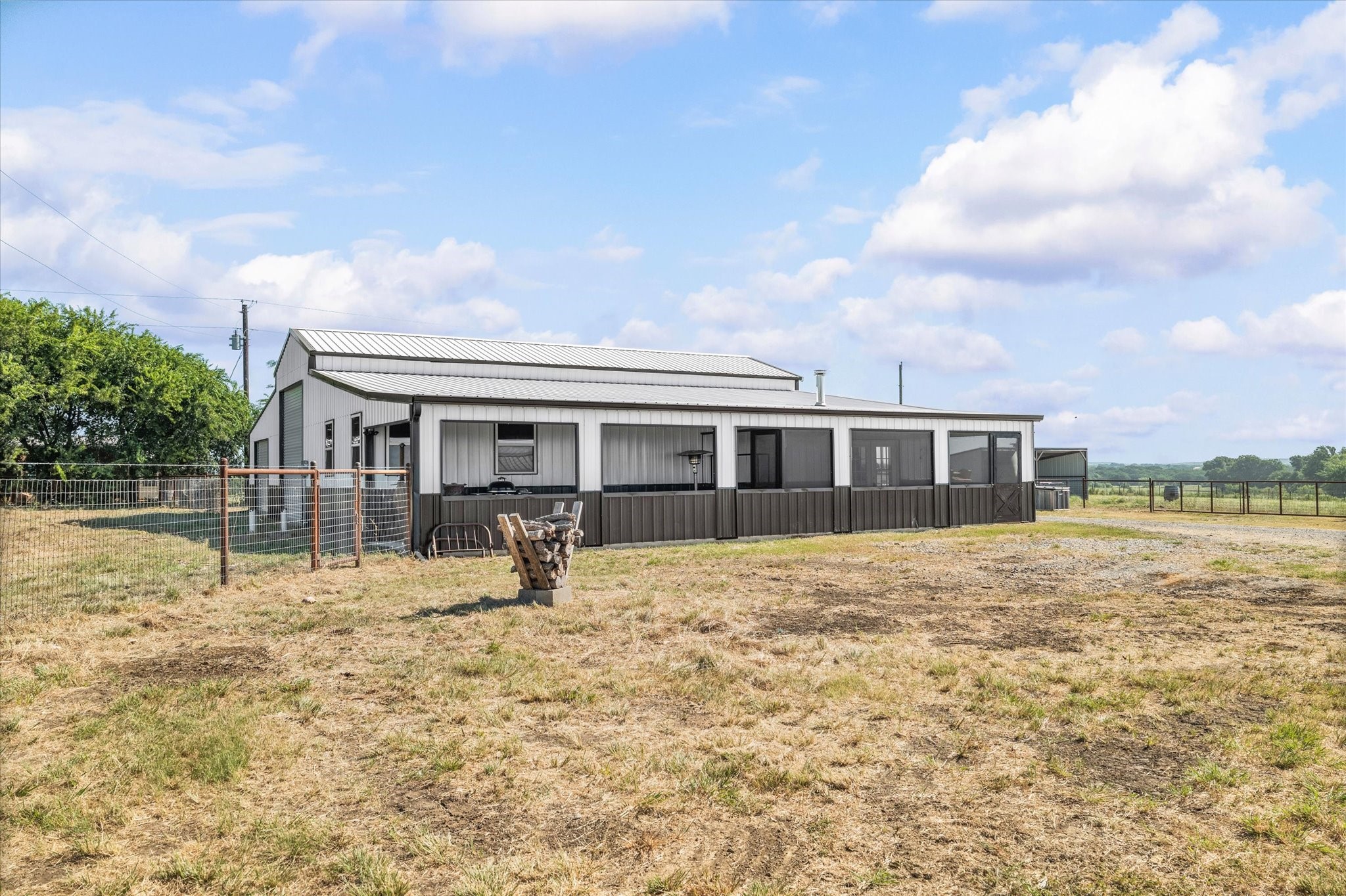 139 County Road 2156 Gainesville TX 76240