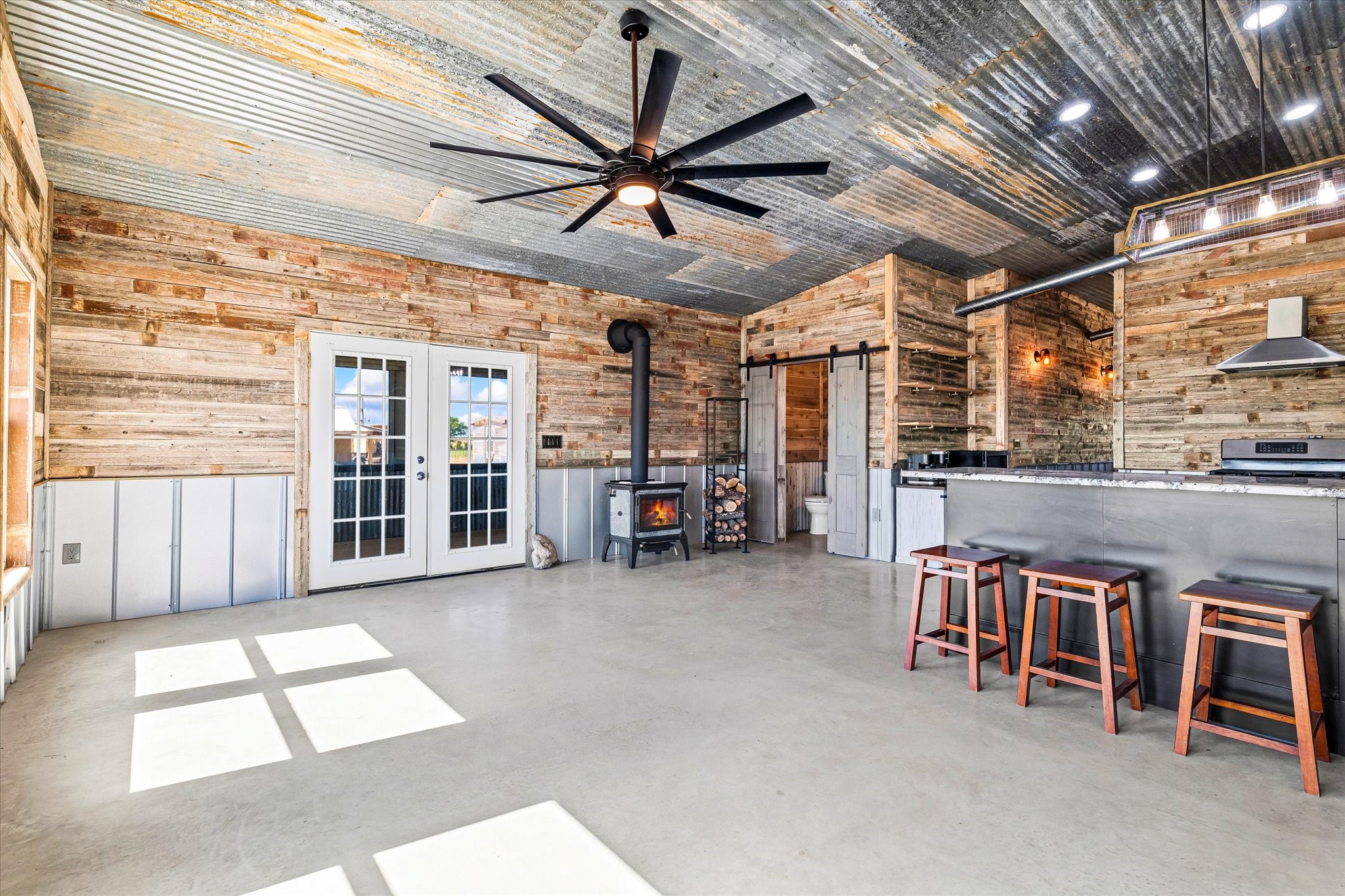 139 County Road 2156 Gainesville TX 76240