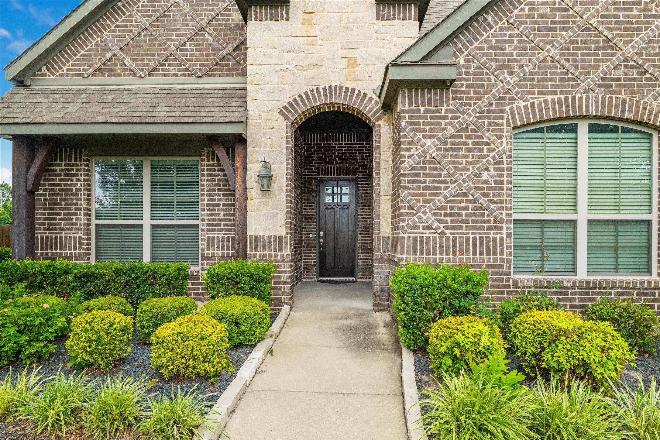 103 Water Garden Drive Waxahachie TX 75165