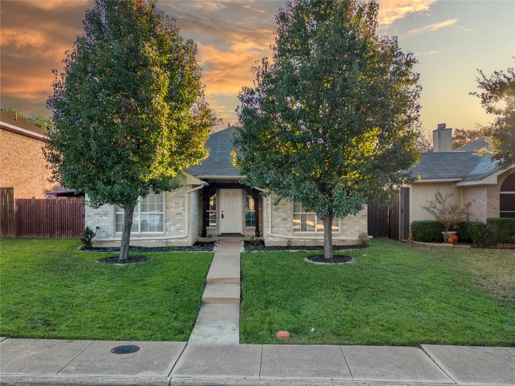 2836 Meadow Way Lane Dallas TX 75228
