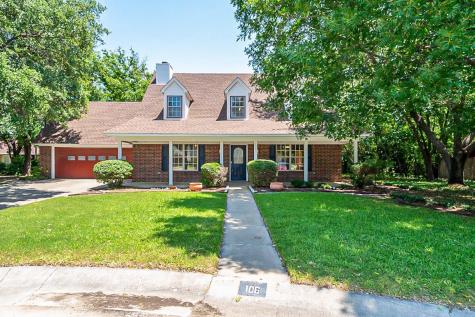 106 Colonial Heights Sanger TX 76266