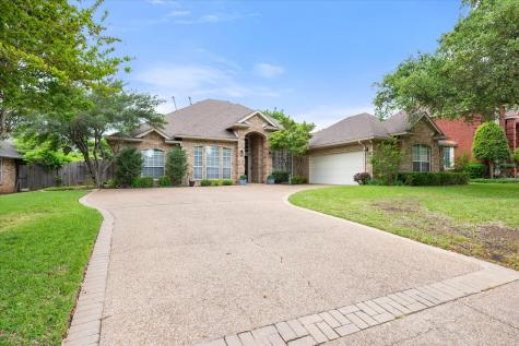 821 Muirfield Drive Mansfield TX 76063