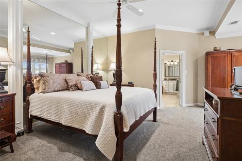 405 Royal Colonnade Arlington TX 76011
