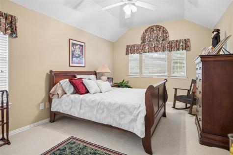 405 Royal Colonnade Arlington TX 76011