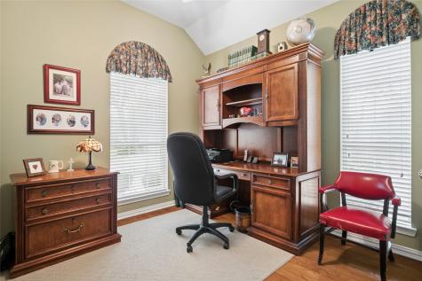 405 Royal Colonnade Arlington TX 76011