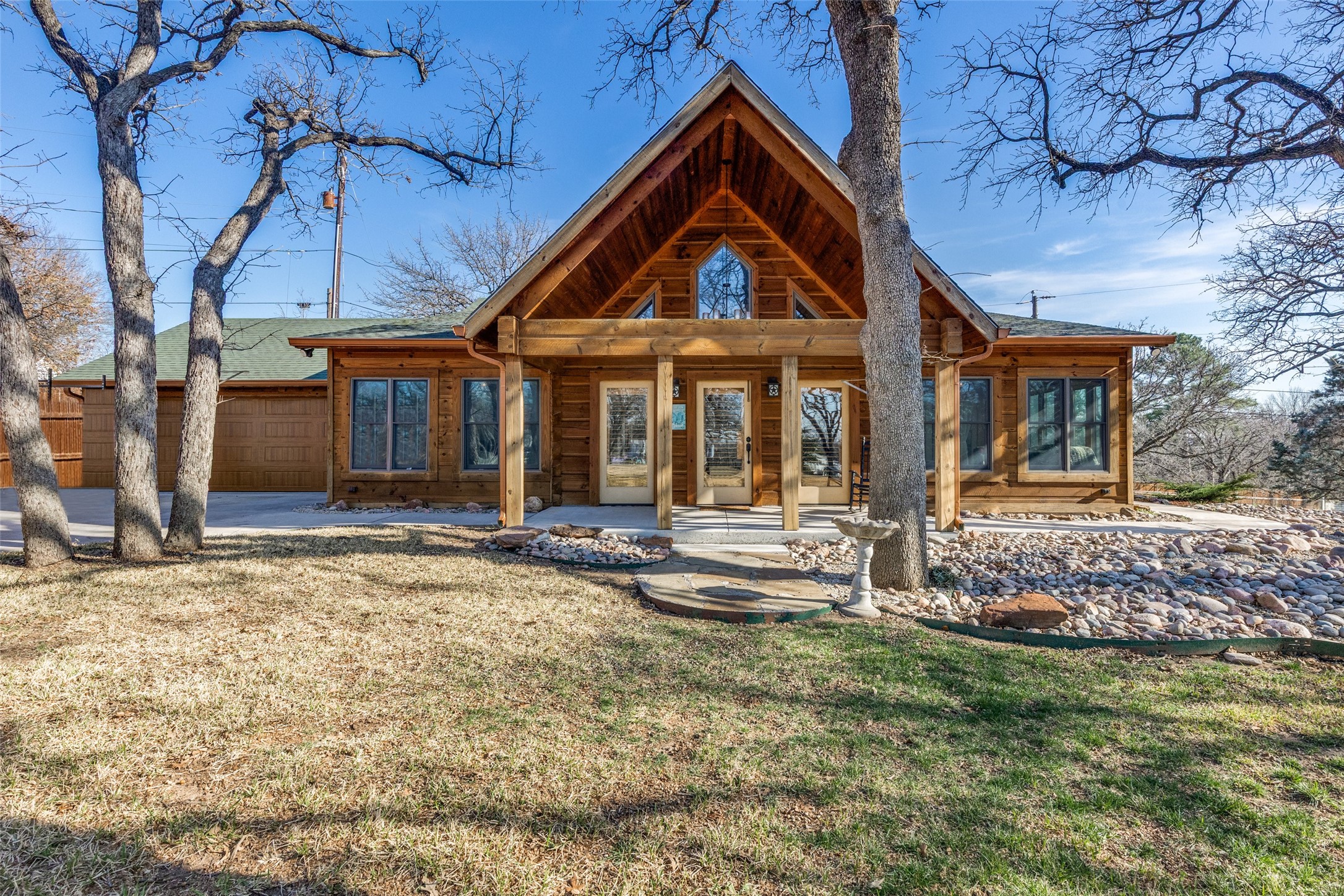 424 Inwood Road Azle TX 76020