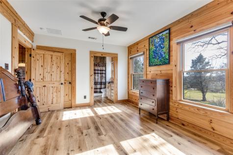 424 Inwood Road Azle TX 76020